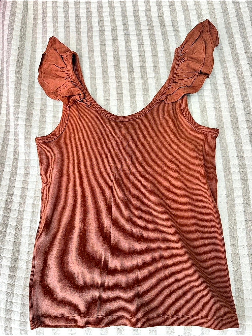 Old Navy Ruffle-Shoulder Ribbed Tank Top Brown Medium - Picture 2 of 3